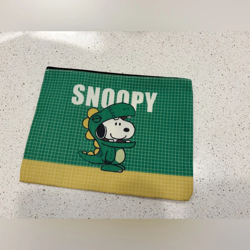 Snoopy Dinosaur Green Pencil Pouch Cosmetic Pouch NEW